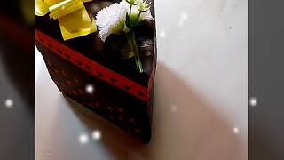 Triangle shape explosion box