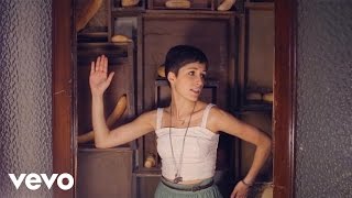 Chiara Dello Iacovo - Introverso (Official Video) [Sanremo 2016] chords