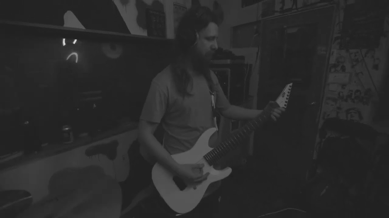Guarda Wildheart - Solid Rock (4ZZZ Live Studio Sessions) su YouTube Guarda Wildheart - Solid Rock (4ZZZ Live Studio Sessions) su YouTube