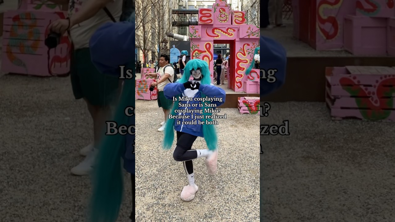 I thought they were one entity but ik people can see different things LOL #cosplay #cosplayer #sans