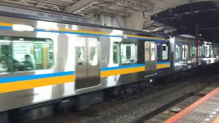 【JR鶴見線】E131系による海芝浦行き、鶴見駅発車。