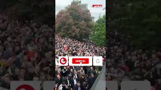 Özgür Özel, TBMM önündeki kalabalığa hitap ediyor #shorts