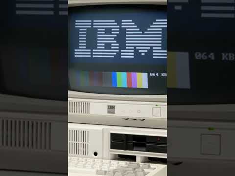 12 августа 1981 года  Компания IBM выпустила первый персональный компьютер