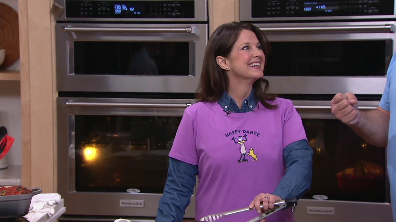 Чугунная жаровня Le Creuset объёмом 5,25 кварты с чугунной подставкой на QVC