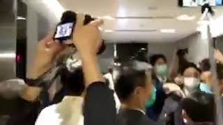 【15分鐘選完主席】香港立法會內務委員會正副主席選舉， 陳健波趕走大部分泛民議員後隨即投票，民建聯李慧琼40票當選