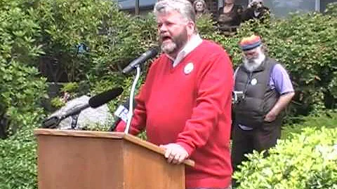 Former mayor Greg Nickels at the Alki Homestead rally
