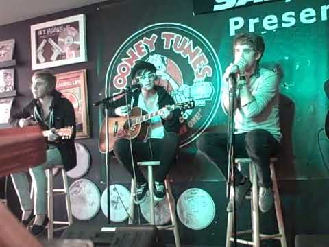 The Boys You Do by The Summer Set live at looney tunes 10/2/09