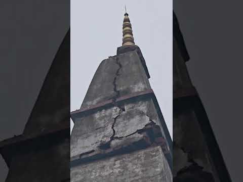 इमलिया जहानाबाद बिहार के एक मंदिर पे आज बिजली गिरने से नुकसान हुआ।