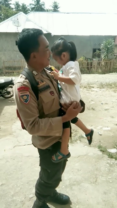 Sahabat Kecilku || Pak Bhabin #polri #sahabat #anak