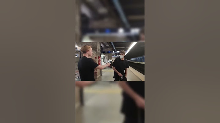 Metto a in IMBARAZZO gli SCONOSCIUTI #viral #funny #prank #shorts #cringe #italy #shortsviral