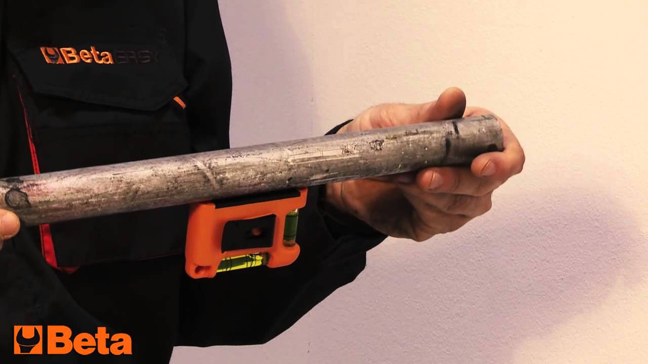 Niveau De Poche Magnétique Beta - Base En V, Aluminium, 2 Fioles Incassables, Précision 1 Mm/m