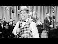 Liberace's TV-Show: Liberace sings "Hey Liberace" (1950's)