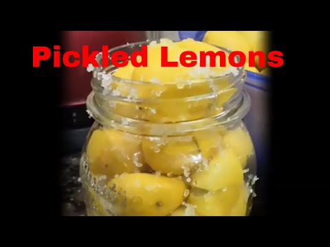 Video: Yuav Ua Li Cas Pickle Lemons