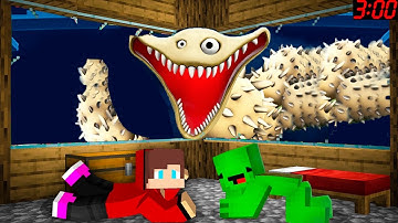 JJ and Mikey hide from ROBLOX HUNGRY WORM PHASE 2 in Minecraft - Maizen