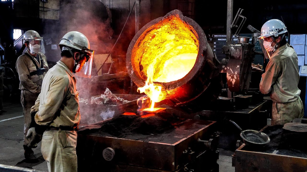 Процесс огромного чугуна. Японское литейное производство обеспечивает высокое качество.