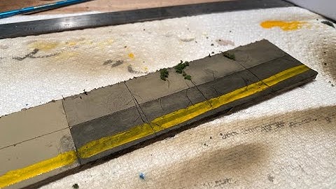 Detailing O Scale Concrete and Sidewalks