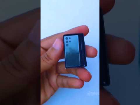 أصغر موبايل   23  في العالم