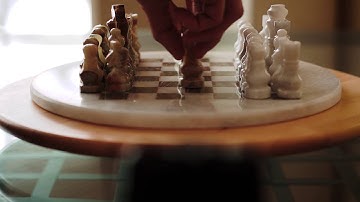 ASMR #4 - Chess pieces (tapping and rubbing sounds)