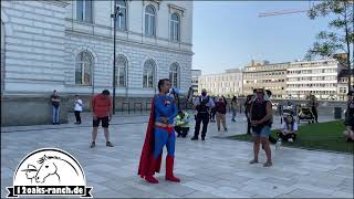Polizeigewalt Demo Wuppertal  Superman greift ein & ich kriege Anzeige von Polizei, weil Maske fehlt
