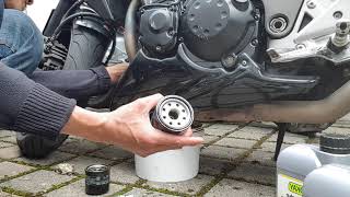 How to change kawasaki Z750 motorcycle oil and oil filter 