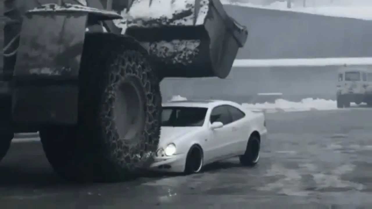 Mercedes CLK gets crushed by huge Construction Vehicle - YouTube