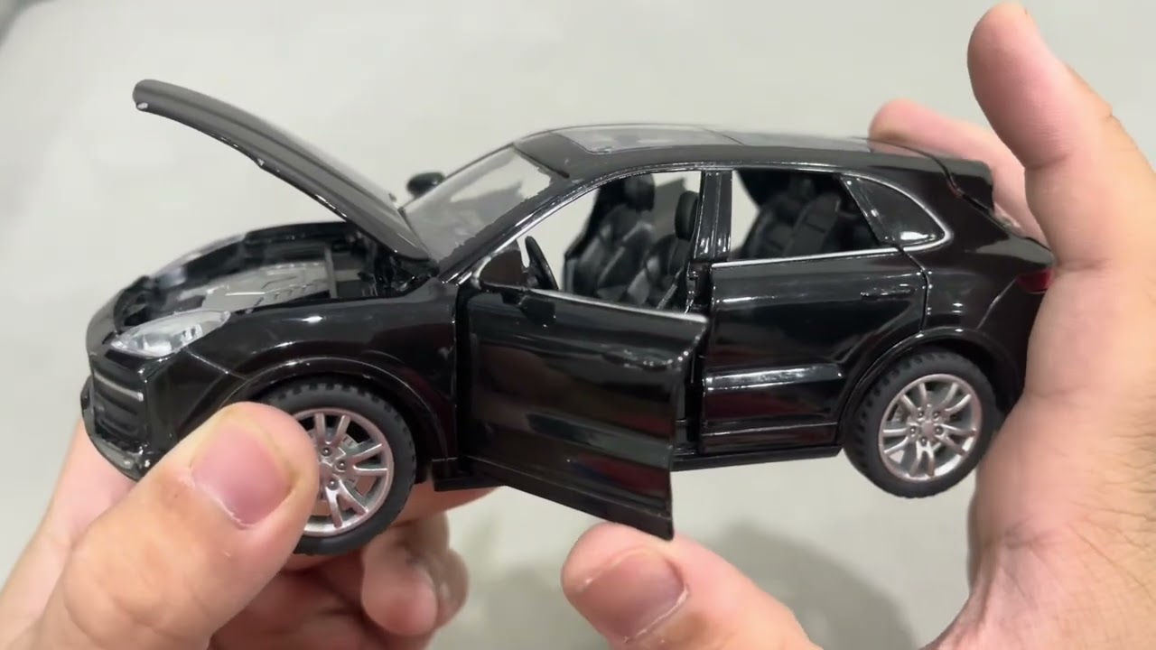 Review xe mô hình Posche - Cayennes