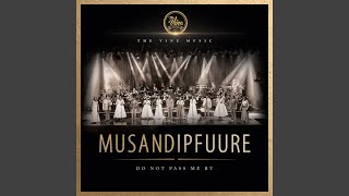 Musandipfuure (Live)