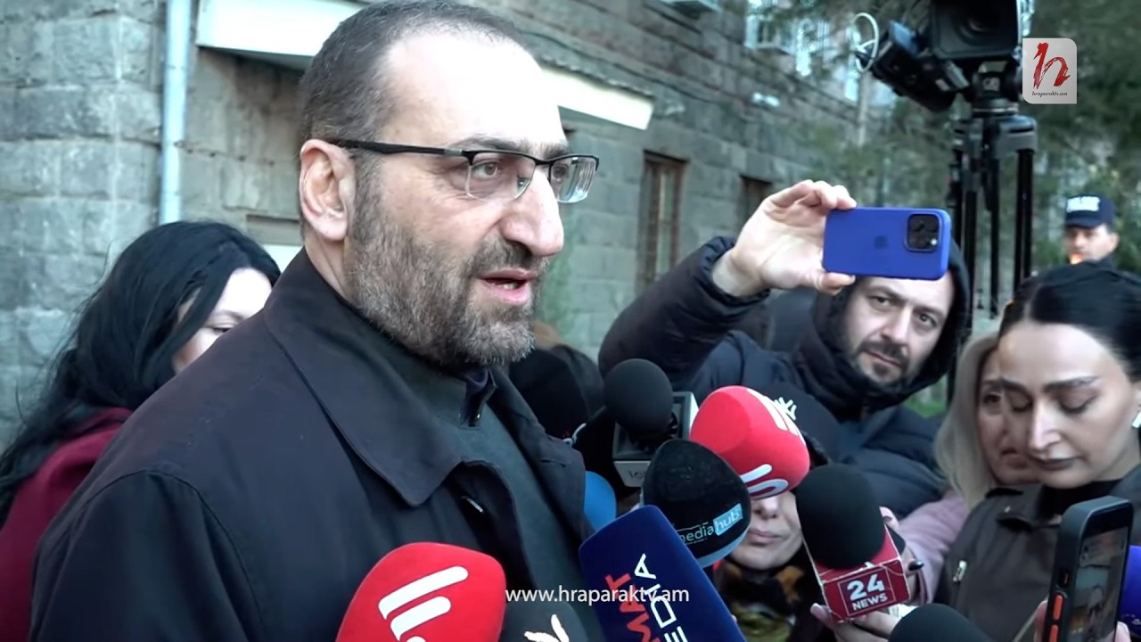 Ինչ հայտնեց Արշակ սրբազանը ԱԱԾ մեկուսարանից դուրս գալուց հետո
