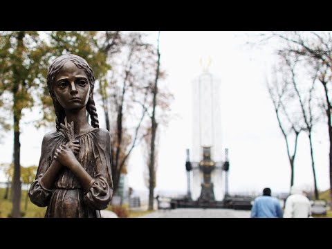 Vidéo: Description et photos du mémorial des victimes de l'Holodomor - Ukraine : Kiev