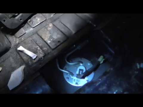 снятие бензонасоса нива 2131 инжектор