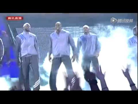 2012 NBA All-Star  hot dance of the King- James,and What is the beast  Griffin doing?