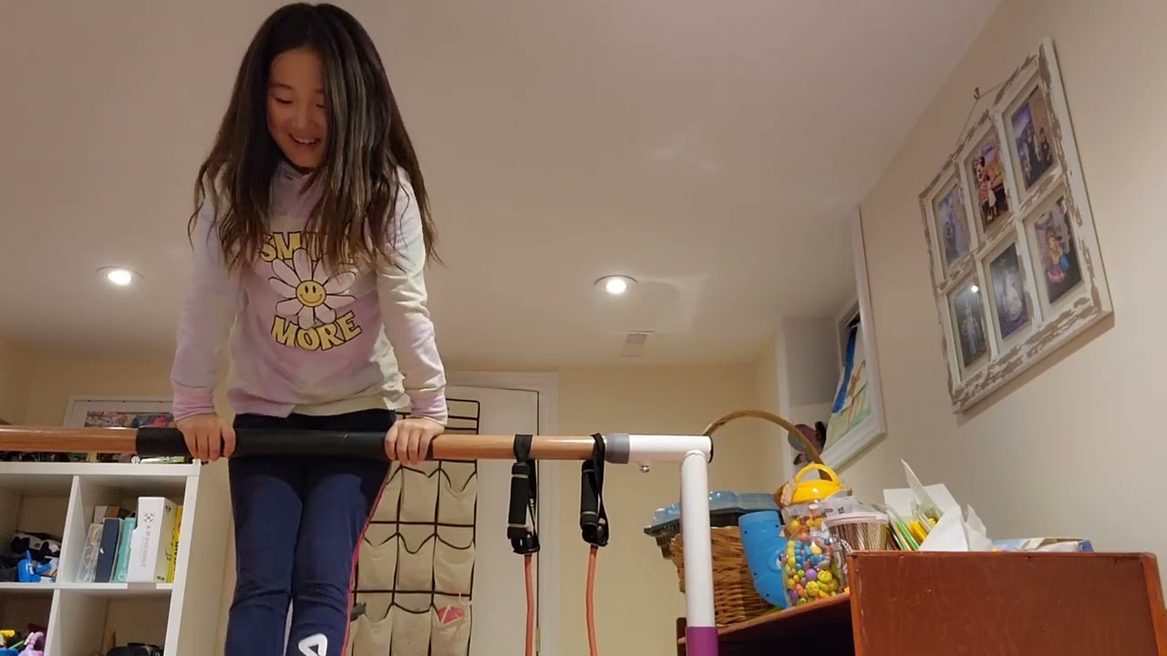 How to do a front hip circle