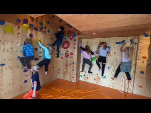 Die Boulderhalle von Stella Maris