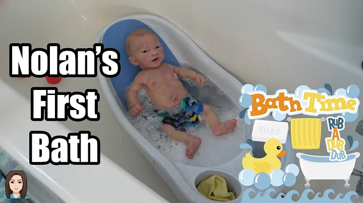 Silicone Baby Nolan's First Bath! | Kelli Maple