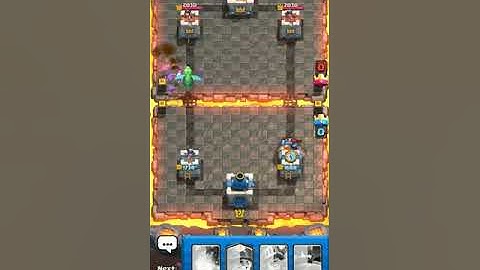 Clash Royale gameplay walkthrough between two players