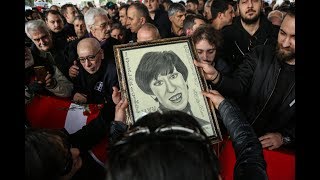 Usta Oyuncu Ayşen Gruda Son Yolculuğuna Uğurlandı