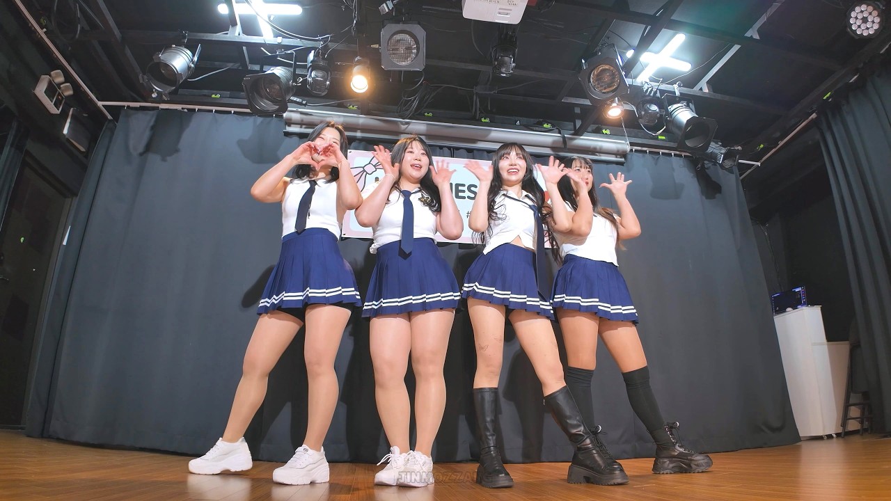 댄스팀 해피니스 버스킹 T.B.H 고민중독 단체 직캠