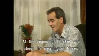 لم يتجه موسى من مصر إلى فلسطين ولا عبر البحر الأحمر.  أحمد داوود ١٩٩٤
