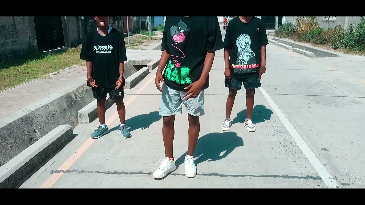 Guarda MixMaster-Hook Dance Challenge by TheOwners su YouTube Guarda MixMaster-Hook Dance Challenge by TheOwners su YouTube