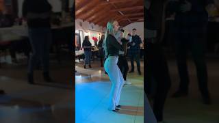 Schimbă-ti domiciliu/Live #alexandracret #muzicadepetrecere