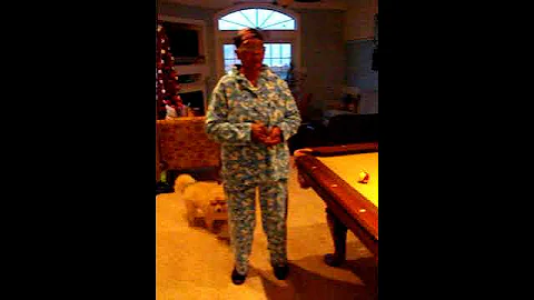 Carrie Gartrell dancing to Xmas song 2011