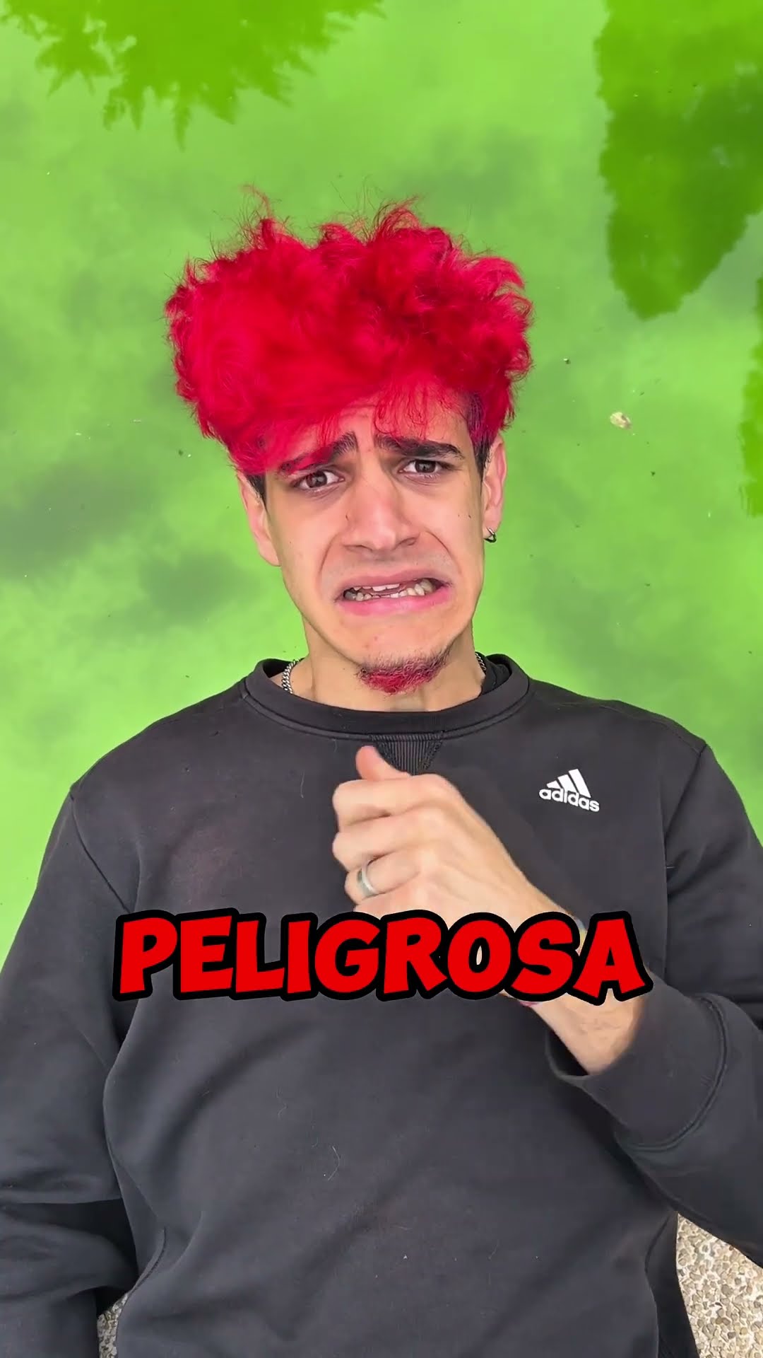 MI AMIGO SE HA INFECTADO POR BEBER AGUA DE LA PISCINA TOXICA!
