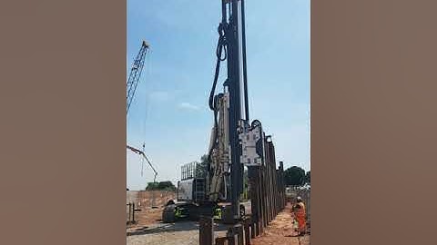 RTG RG21T telescopic leader rig sold to Ivor King Piling