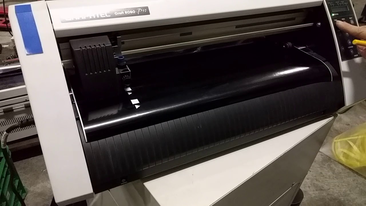 How To Use A Graphtec ROBO Pro/CE5000-40 For Craft Cutting 