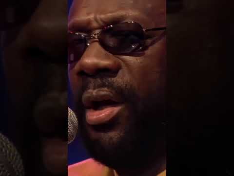 Isaac Hayes slows it down with “Fragile” 🎤 #IsaacHayes #Fragile #Jazzopen #SoulLegend #Live1997