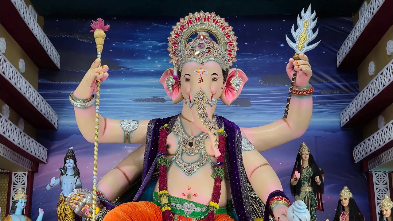 Matrubhoomi Mandal Bhusawal 2025 | Khandesh Cha Raja | Ganpati Visarjan Laxmi Chowk