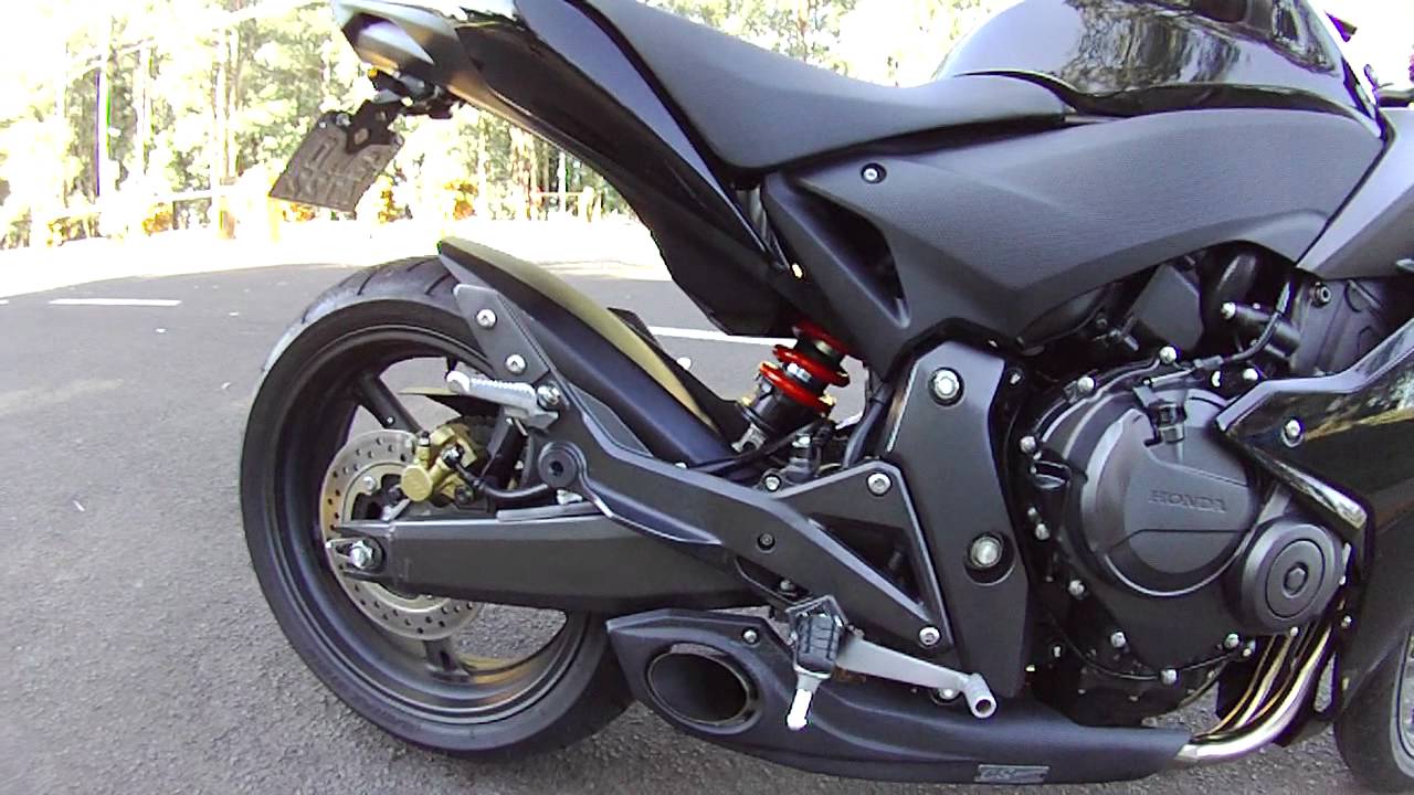 Escapamento esportivo CBR-600 da cs racing com voltinha em Botucatu ...