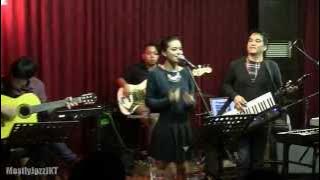 Indra Lesmana ft. Eva Celia - Terbunuh Sepi ~ Dan @ Mostly Jazz 31/01/14 [HD]