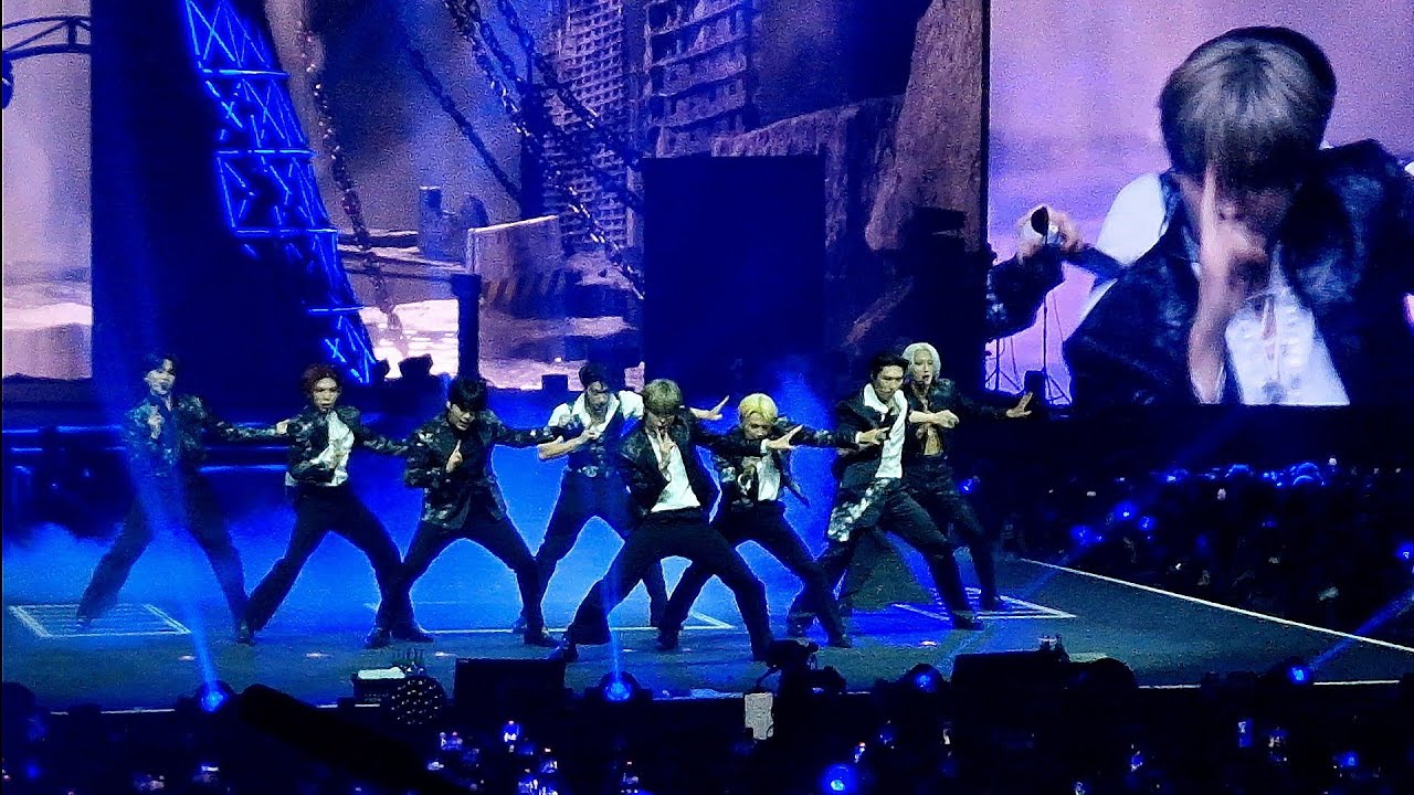 [250118] ATEEZ IN LYON - 'Halazia' || TOWARDS THE LIGHT : WILL TO POWER  [FANCAM]