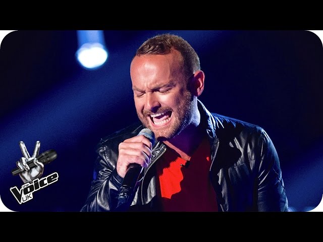 Kevin Simm performs 'Chandelier' - The Voice UK 2016: Blind Auditions 4 class=